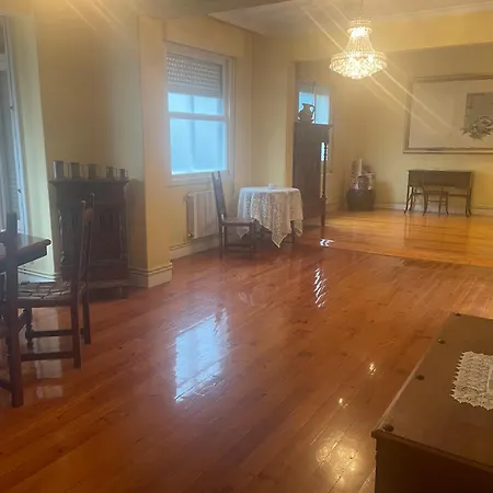 Apartment Unique Spacious